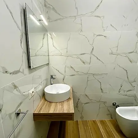 Bed & Breakfast Sun Art 4*