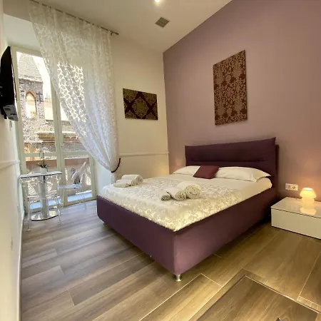 Sun Art Oda ve Kahvaltı 4*